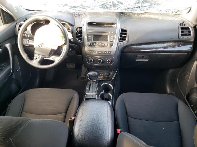 Photo 8 from auction – 2015 KIA SORENTO LX with VIN 5XYKT3A67FG569628