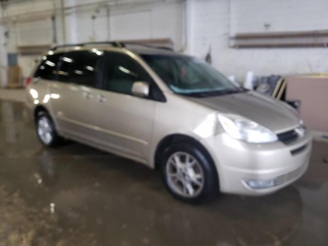 Photo 4 from auction – 2004 TOYOTA SIENNA XLE with VIN 5TDBA22C14S007082
