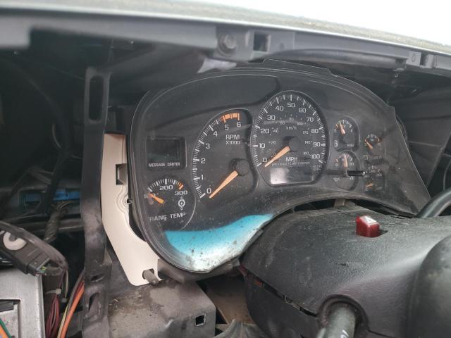 Photo 9 from auction – 2002 CHEVROLET SILVERADO with VIN 1GCHK23G22F207846