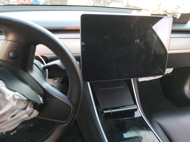 Photo 9 from auction – 2018 TESLA MODEL 3 with VIN 5YJ3E1EA9JF034849