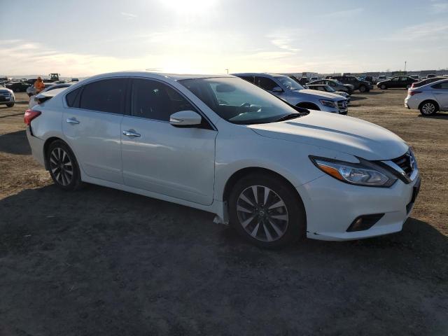 Photo 4 from auction – 2017 NISSAN ALTIMA 2.5 with VIN 1N4AL3AP9HC116242