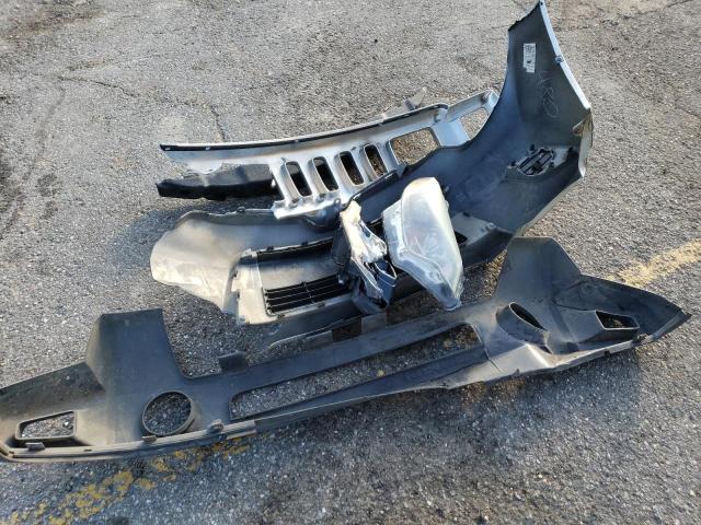 Photo 13 from auction – 2006 HUMMER H3 with VIN 5GTDN136368295204