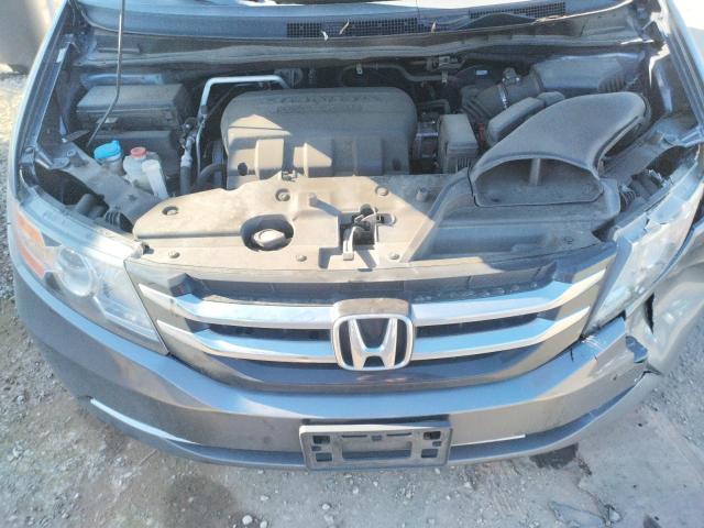 Photo 12 from auction – 2016 HONDA ODYSSEY SE with VIN 5FNRL5H30GB102758