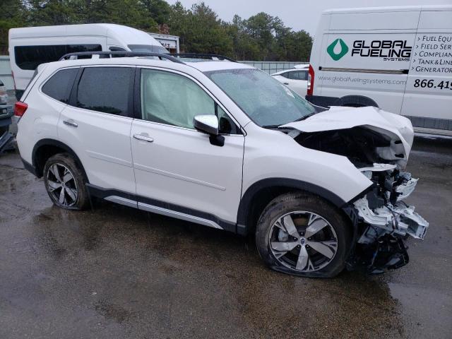 Photo 4 from auction – 2019 SUBARU FORESTER T with VIN JF2SKAWC6KH509476