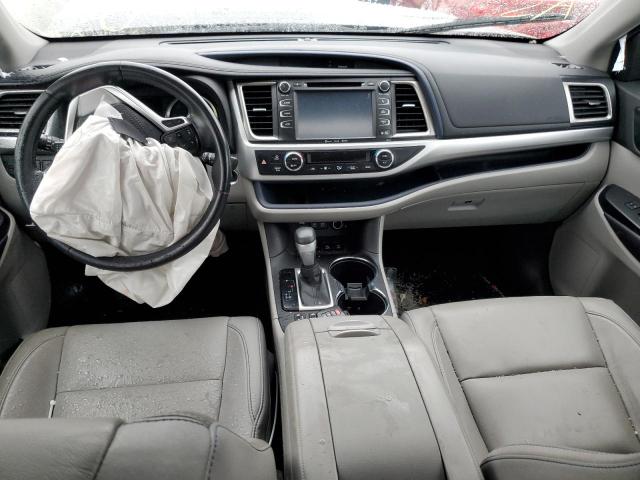 Photo 8 from auction – 2018 TOYOTA HIGHLANDER with VIN 5TDJZRFH1JS538992