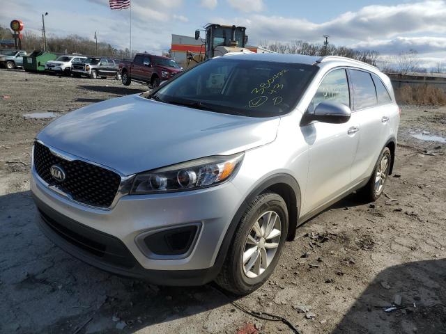 KIA SORENTO LX 2016 with VIN 5XYPG4A37GG025007 - Photo from auction