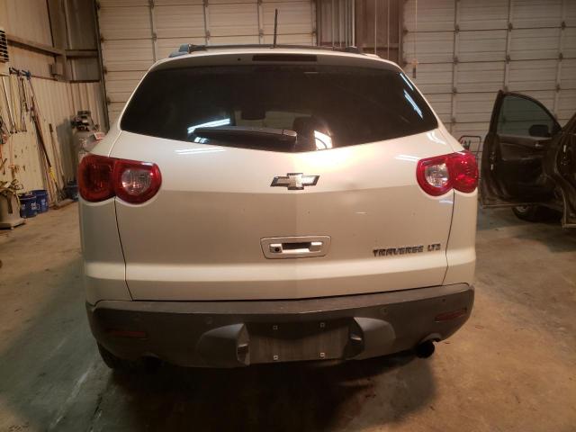 Photo 6 from auction – 2011 CHEVROLET TRAVERSE L with VIN 1GNKRLED5BJ417131