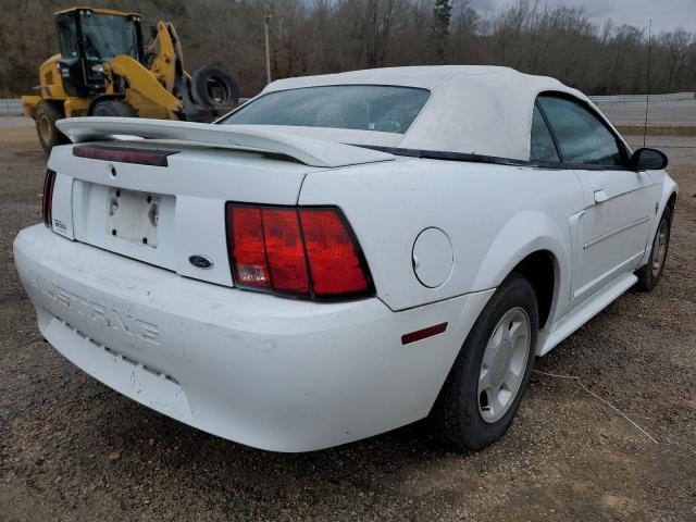 Photo 3 from auction – 2000 FORD MUSTANG with VIN 1FAFP4441YF156007