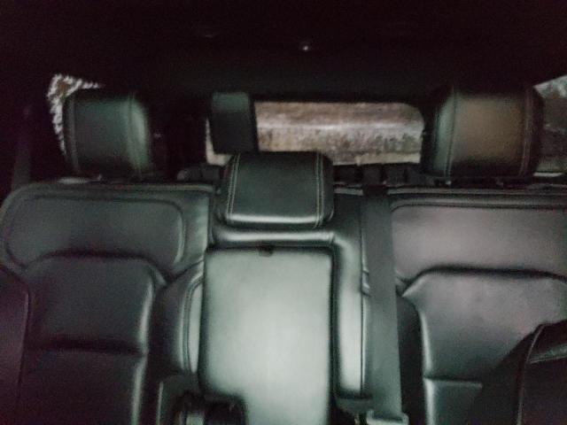 Photo 10 from auction – 2017 FORD EXPLORER L with VIN 1FM5K8F89HGC07058