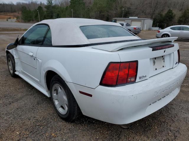 Photo 2 from auction – 2000 FORD MUSTANG with VIN 1FAFP4441YF156007