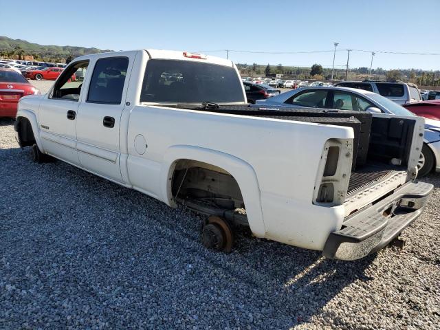 Photo 2 from auction – 2003 CHEVROLET SILVERADO with VIN 1GCHC23UX3F181680