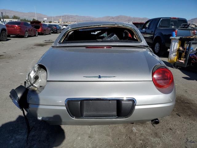 Photo 6 from auction – 2004 FORD THUNDERBIR with VIN 1FAHP60A14Y112099