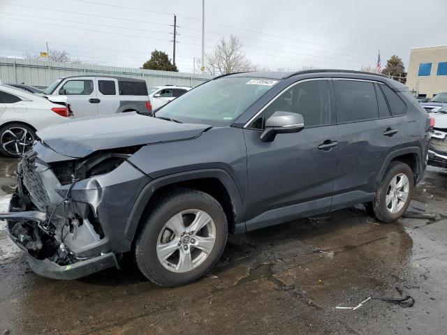 TOYOTA RAV4 XLE 2020 with VIN JTMP1RFV2LD061642 - Photo from auction