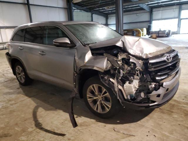 Photo 4 from auction – 2015 TOYOTA HIGHLANDER with VIN 5TDJKRFH4FS162543