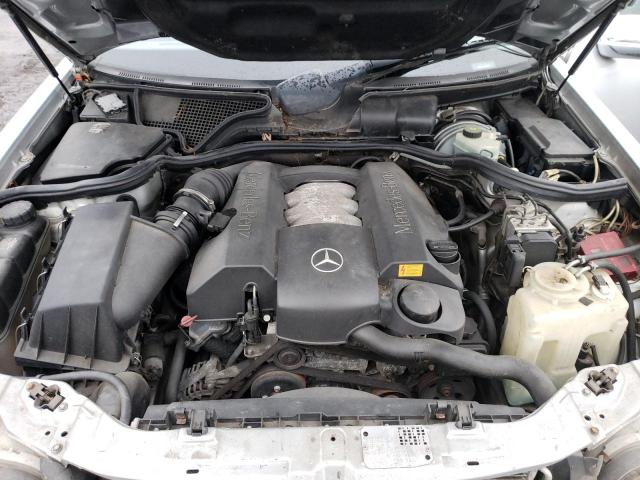 Photo 11 from auction – 2001 MERCEDES-BENZ E 320 with VIN WDBJF65J71B169430