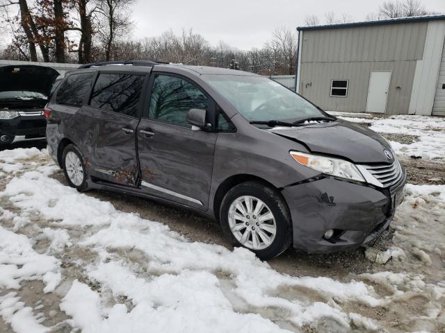 Photo 4 from auction – 2015 TOYOTA SIENNA XLE with VIN 5TDDK3DC9FS119804