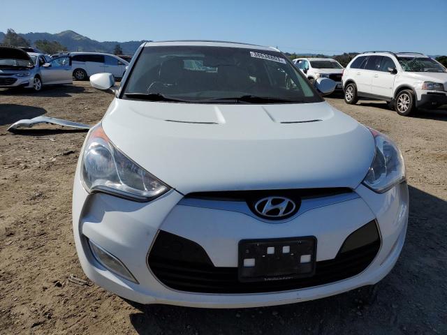 Photo 5 from auction – 2012 HYUNDAI VELOSTER with VIN KMHTC6AD1CU062623