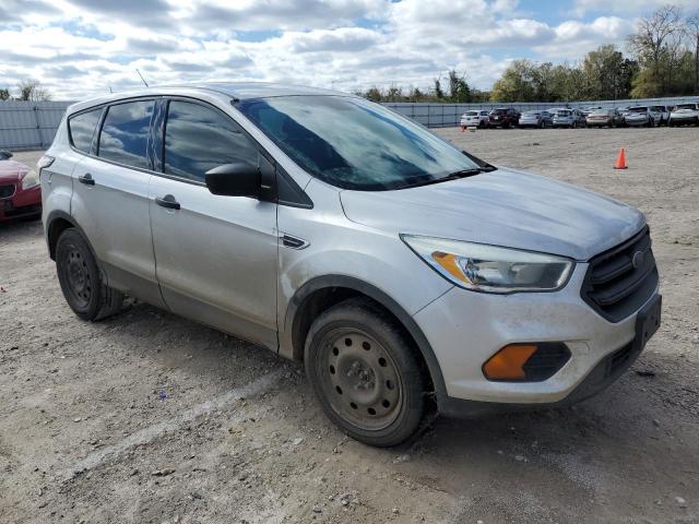 Photo 4 from auction – 2017 FORD ESCAPE S with VIN 1FMCU0F79HUE23228