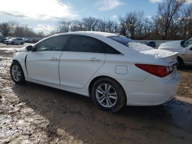 Photo 2 from auction – 2013 HYUNDAI SONATA GLS with VIN 5NPEB4AC2DH579274