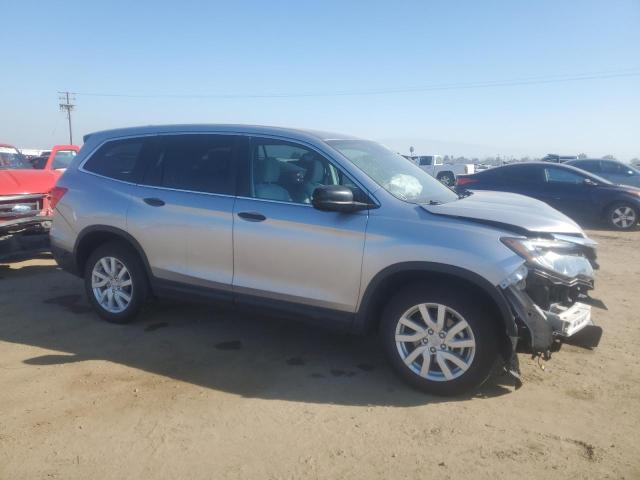 Photo 4 from auction – 2019 HONDA PILOT LX with VIN 5FNYF6H17KB037679