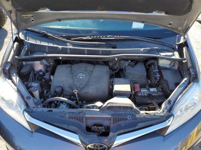 Photo 12 from auction – 2018 TOYOTA SIENNA LE with VIN 5TDKZ3DC8JS916766