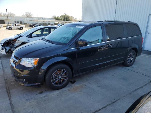 DODGE GRAND CARA 2017 with VIN 2C4RDGCG4HR624916 - Photo from auction