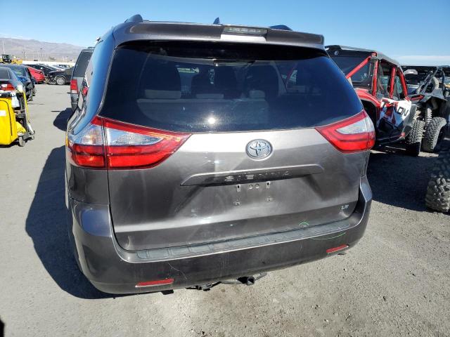 Photo 6 from auction – 2018 TOYOTA SIENNA LE with VIN 5TDKZ3DC8JS916766
