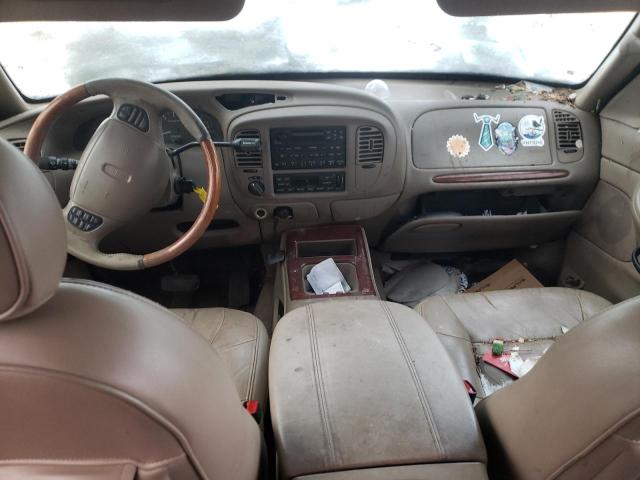 Photo 8 from auction – 2000 LINCOLN NAVIGATOR with VIN 5LMPU28A8YLJ05917