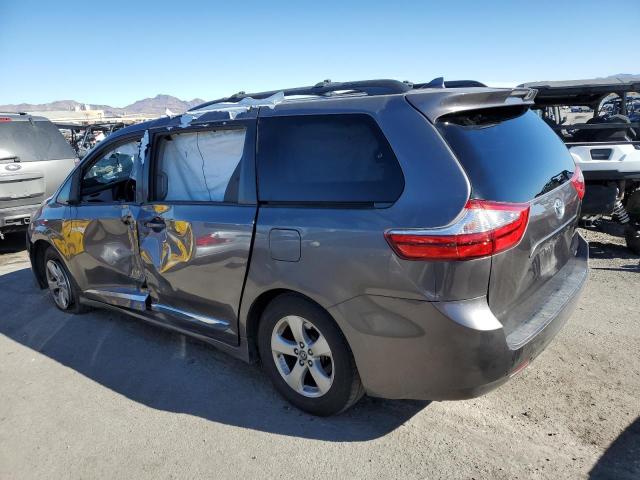 Photo 2 from auction – 2018 TOYOTA SIENNA LE with VIN 5TDKZ3DC8JS916766