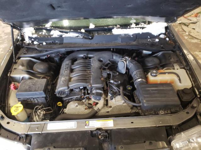 Photo 11 from auction – 2010 CHRYSLER 300 LIMITE with VIN 2C3CK3CV9AH211506