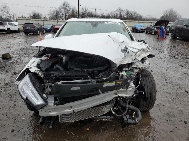 Photo 5 from auction – 2019 AUDI A4 PREMIUM with VIN WAUENAF45KN008315