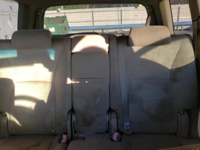 Photo 10 from auction – 2005 TOYOTA HIGHLANDER with VIN JTEEP21A550122988