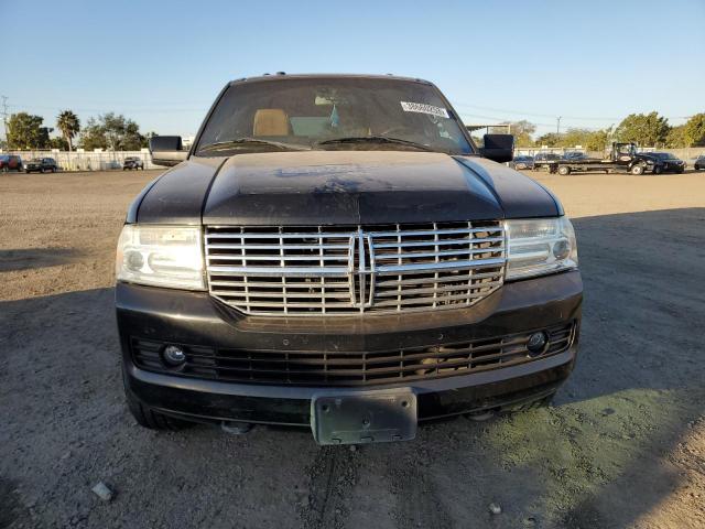 Photo 5 from auction – 2011 LINCOLN NAVIGATOR with VIN 5LMJJ3J58BEJ02075