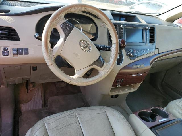 Photo 8 from auction – 2012 TOYOTA SIENNA XLE with VIN 5TDYK3DC0CS200865