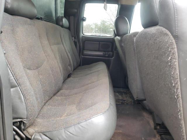 Photo 10 from auction – 2003 CHEVROLET SILVERADO with VIN 2GCEC19X131174087