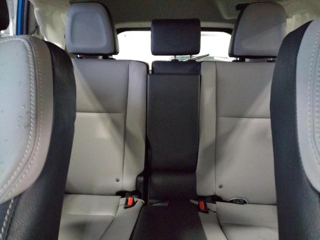 Photo 10 from auction – 2018 TOYOTA RAV4 LIMIT with VIN JTMDFREV0JJ221652