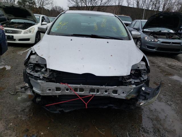 Photo 5 from auction – 2014 FORD FOCUS SE with VIN 1FADP3F27EL101264