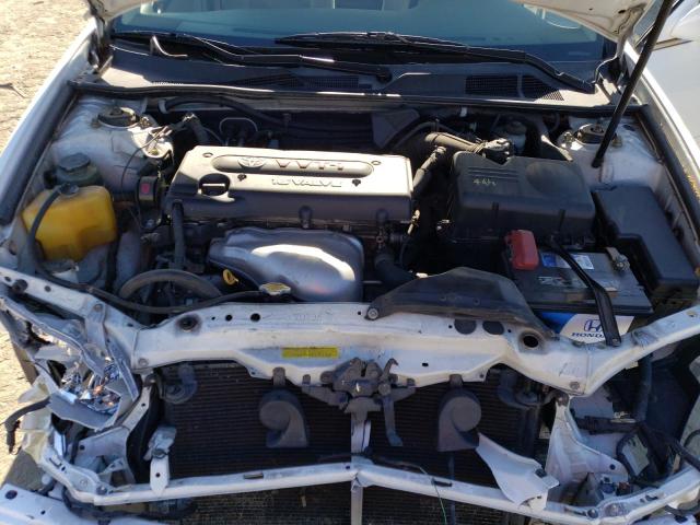 Photo 11 from auction – 2004 TOYOTA CAMRY LE with VIN JTDBE32K540267912