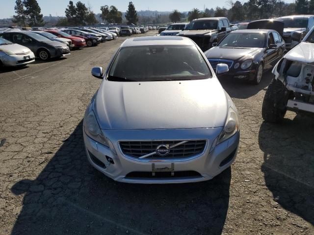 Photo 5 from auction – 2012 VOLVO S60 T5 with VIN YV1622FS9C2137532