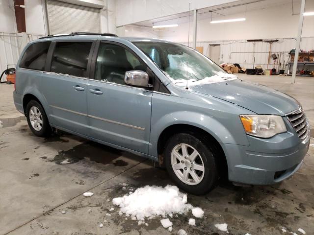 Photo 4 from auction – 2010 CHRYSLER TOWN & COU with VIN 2A4RR5D19AR398680