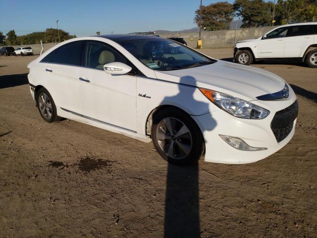 Photo 4 from auction – 2012 HYUNDAI SONATA HYB with VIN KMHEC4A48CA044182