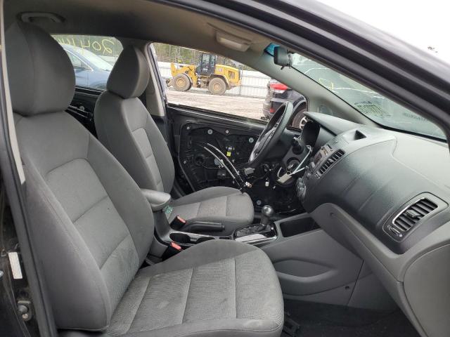 Photo 7 from auction – 2017 KIA FORTE LX with VIN 3KPFK4A7XHE018256