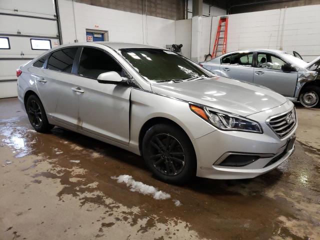 Photo 4 from auction – 2016 HYUNDAI SONATA SE with VIN 5NPE24AF2GH283251
