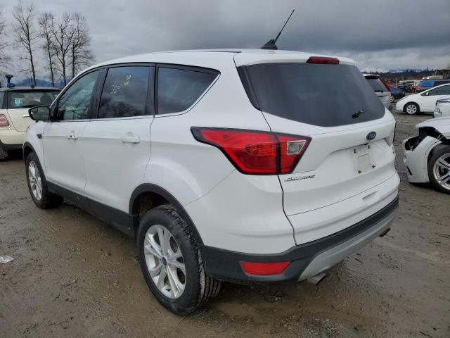 Photo 2 from auction – 2019 FORD ESCAPE SE with VIN 1FMCU9GD1KUA25639