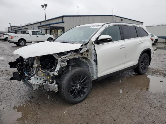 TOYOTA HIGHLANDER 2019 with VIN 5TDJZRFH4KS602993 - Photo from auction