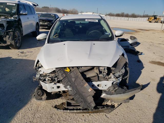Photo 5 from auction – 2017 FORD FOCUS SE with VIN 1FADP3F22HL219324