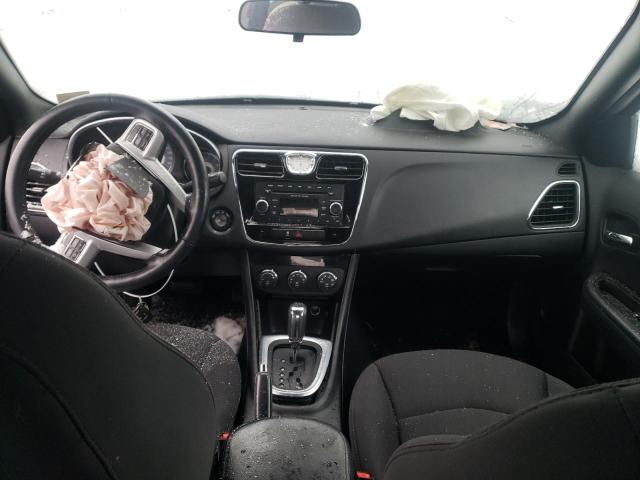 Photo 8 from auction – 2013 CHRYSLER 200 TOURIN with VIN 1C3CCBBB1DN694323