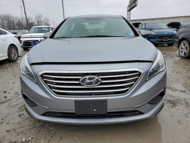 Photo 5 from auction – 2017 HYUNDAI SONATA SE with VIN 5NPE24AF9HH485795