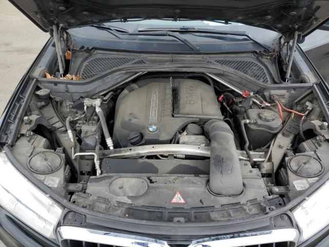 Photo 12 from auction – 2015 BMW X5 XDRIVE3 with VIN 5UXKR0C56F0P01252