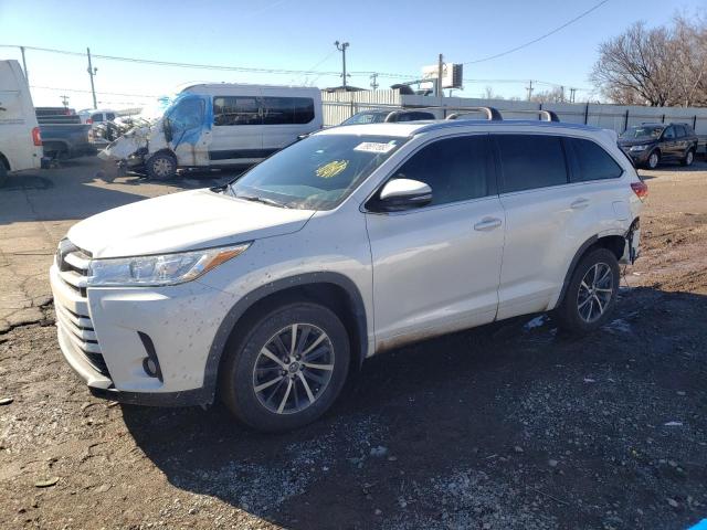 TOYOTA HIGHLANDER 2018 مع رقم تعريف المركبة 5TDJZRFH4JS529798 - صورة من المزاد